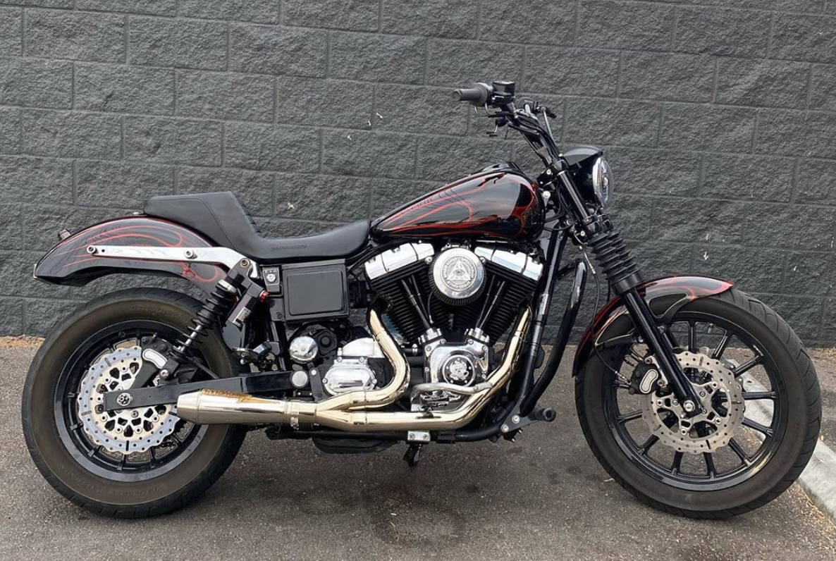 1996–2005 Harley Dyna with Stealth Pipes exhaust system installed – stainless muffler upgrade, photo 7 of 17