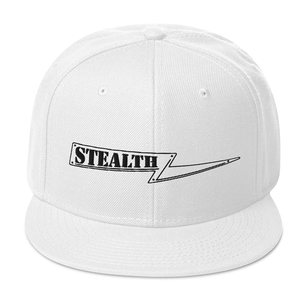 White Stealth Pipes snapback hat with flat visor and embroidered logo, photo 4 of 7